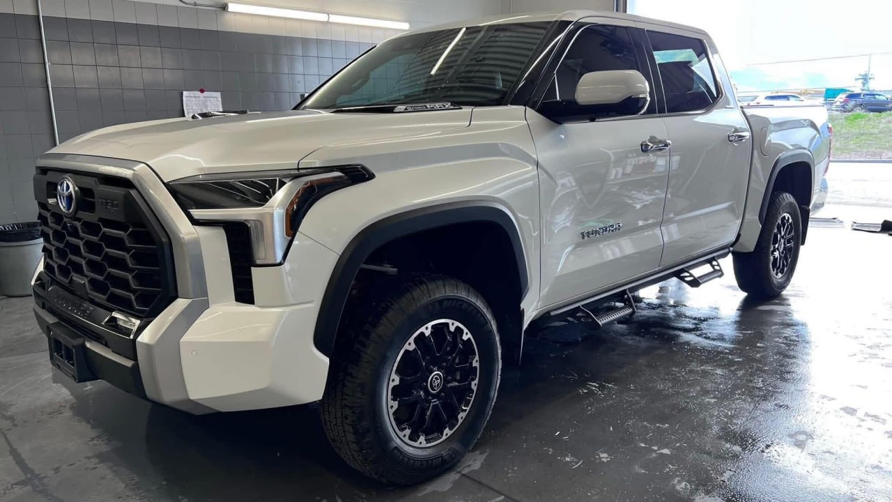White Tundra exterior wash